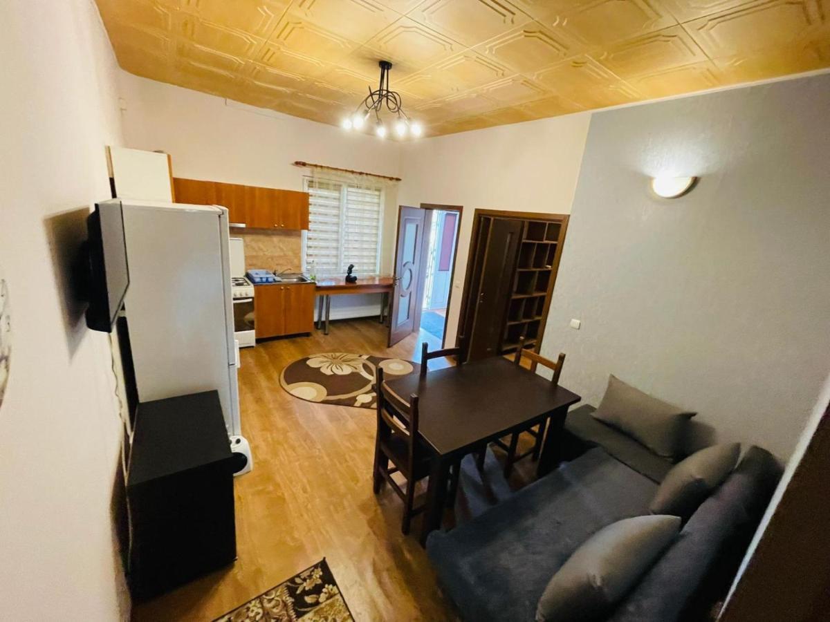 Buget B&B Focşani Eksteriør bilde